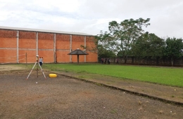 Acadêmicos de Engenharia Civil iniciam projeto na escola Luiz Tramontin