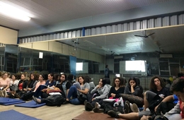 Acadêmicos de Enfermagem participam de palestra sobre Cuidados Paliativos