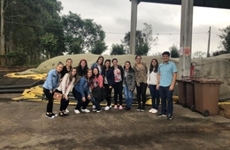 Compostagem de resíduos orgânicos é tema de visita técnica