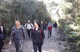 Acadêmicos realizam trilha ecológica