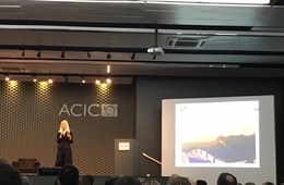 Acadêmicos de Administração assistem palestra sobre comércio Brasil x China