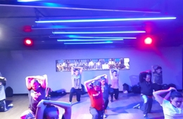 Acadêmicos participam de aula de Bodycombat
