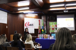 Curso de Nutrição realiza evento em comemoração ao Dia do Nutricionista