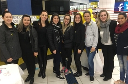 Alunos de Enfermagem participam de atividade em alusão ao Setembro Amarelo