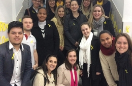 Alunos de Enfermagem participam de atividade em alusão ao Setembro Amarelo