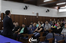 Presidente da OAB/SC Criciúma palestra para acadêmicos de Direito
