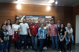 Acadêmicos de Engenharia Civil e Engenharia de Produção visitam Usina Hidrelétrica de Itaipu