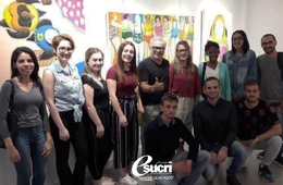 Acadêmicos prestigiam exposição de arte