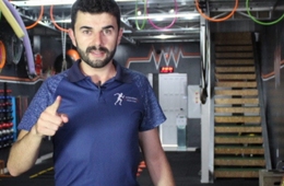 Educador físico se dedica a promover desenvolvimento motor de crianças com autismo