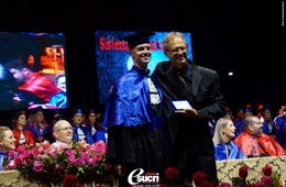 Confira as imagens da formatura de 01 de Dezembro