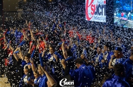 Confira as imagens da formatura de 01 de Dezembro