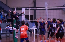 Vôlei de Forquilhinha/Esucri garante vaga na final Série Ouro do Campeonato Estadual