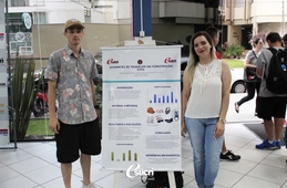 Acadêmicos de Engenharia Civil apresentam trabalho de Estatística