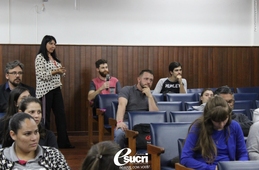 Palestra encerra campanha do Outubro Rosa nas Faculdades Esucri