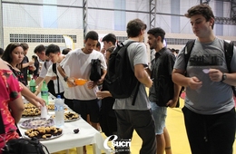 Calouros participam de palestra com diretor Everaldo Tiscoski 