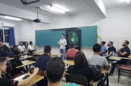 Bate-papo com egressos de Sistemas de Informação